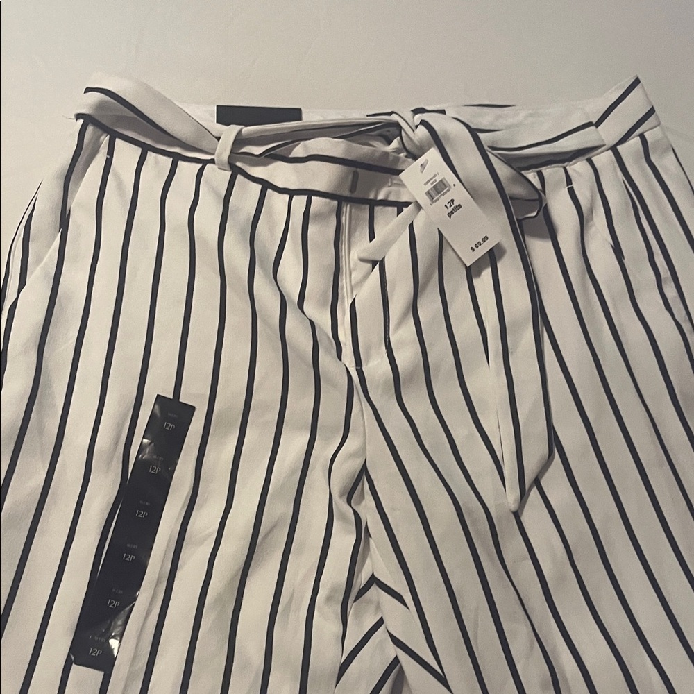 Banana Republic Black and White Striped Cropped Pants